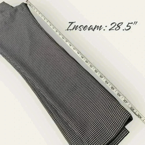 Anne Klein Women's Stretchy Black and White Houndstooth Straight Leg Pants - Picture 5 of 12